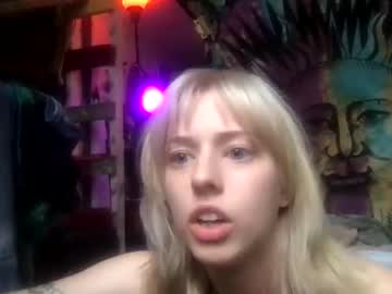 girl Webcam Adult Sex Chat with ellispierce