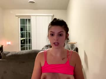 girl Webcam Adult Sex Chat with taya_raelynn